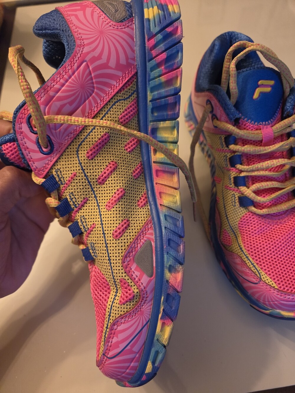 FILA tennis Shoes - Picture 8 of 10